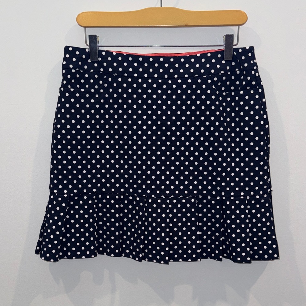 Swing control golf skort